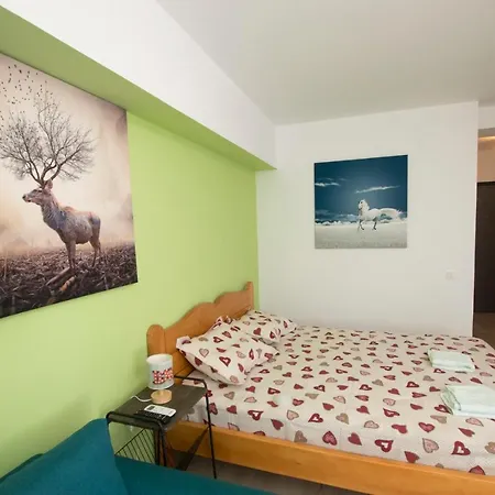 Moghioros Rezidence 2 *